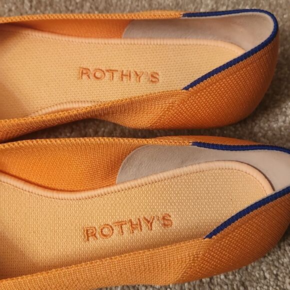 Rothy's The Point Orange Pointy-Toed Flats w/ Camo-Print Soles Size 8.5 - Picture 5 of 7